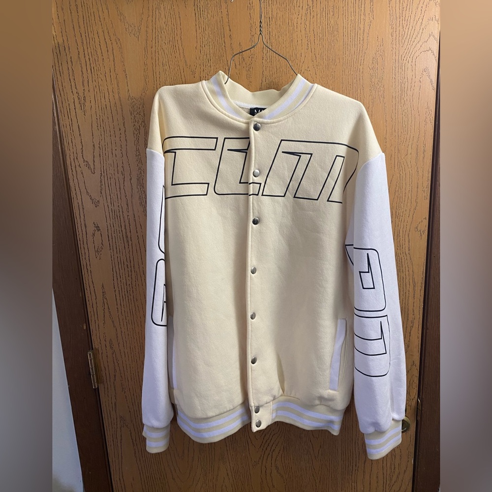 Bomber jacket